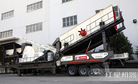 車載流動(dòng)錘式破碎機(jī)多少錢？產(chǎn)量多高？