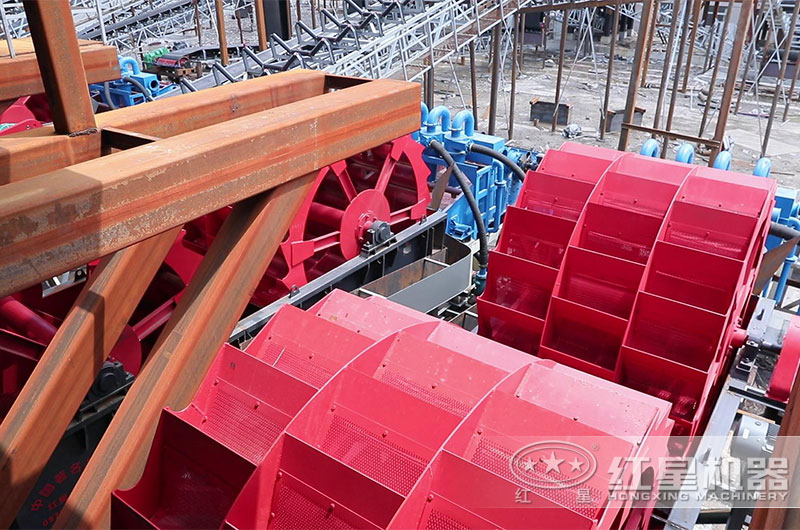 浙江舟山大型制砂洗沙生產(chǎn)線現(xiàn)場 浙江舟山大型制砂洗沙生產(chǎn)線現(xiàn)場